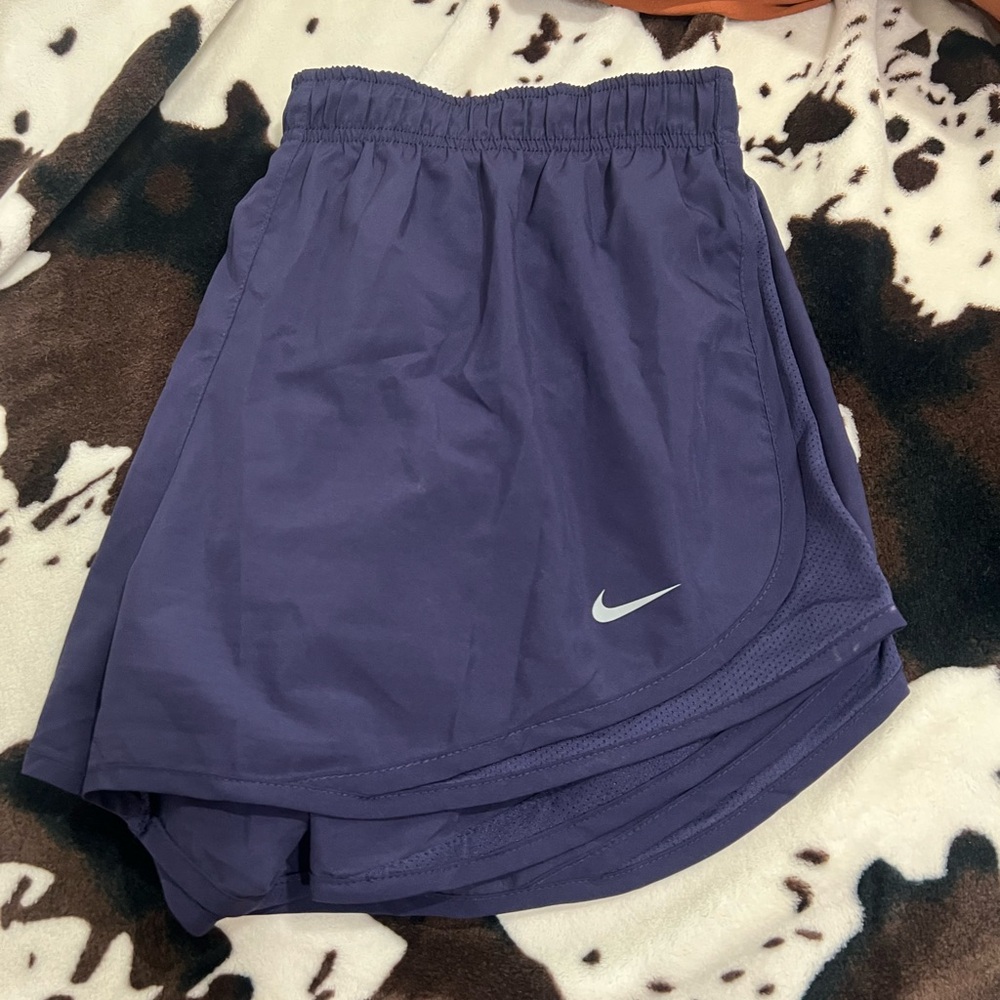 XL Nike shorts